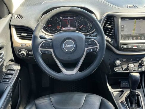 Used 2014 Jeep Cherokee Limited w/ Technology Group FWD image 18