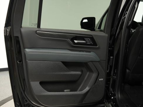 New 2026 GMC Yukon XL AT4 w/ AT4 Premium Plus Package AWD/4WD image 24