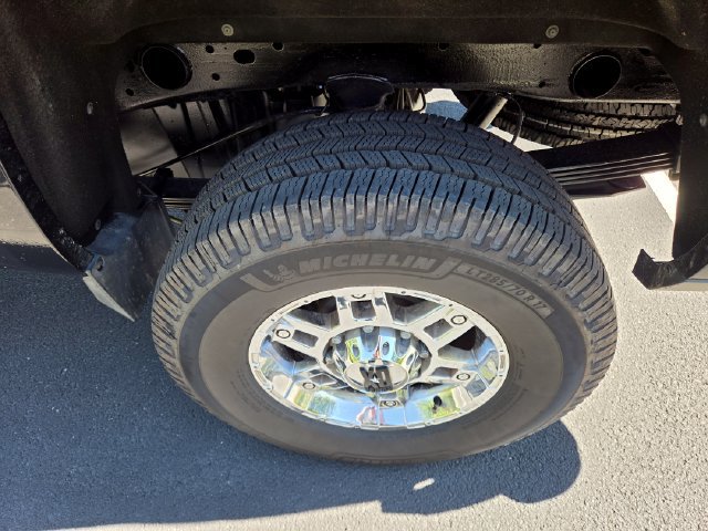 Used 2015 Chevrolet Silverado 2500 LT AWD/4WD image 32