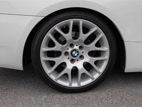 Used 2007 BMW 328i Convertible image 10