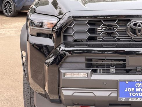 New 2026 Toyota 4Runner TRD Off-Road Premium AWD/4WD image 5