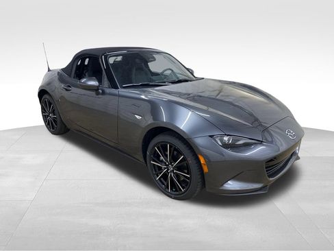 New 2026 MAZDA MX-5 Miata Grand Touring w/ Weather Package RWD image 2