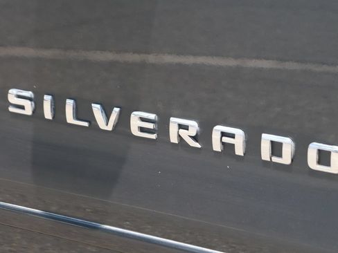Used 2017 Chevrolet Silverado 1500 LT w/ All Star Edition AWD/4WD image 48