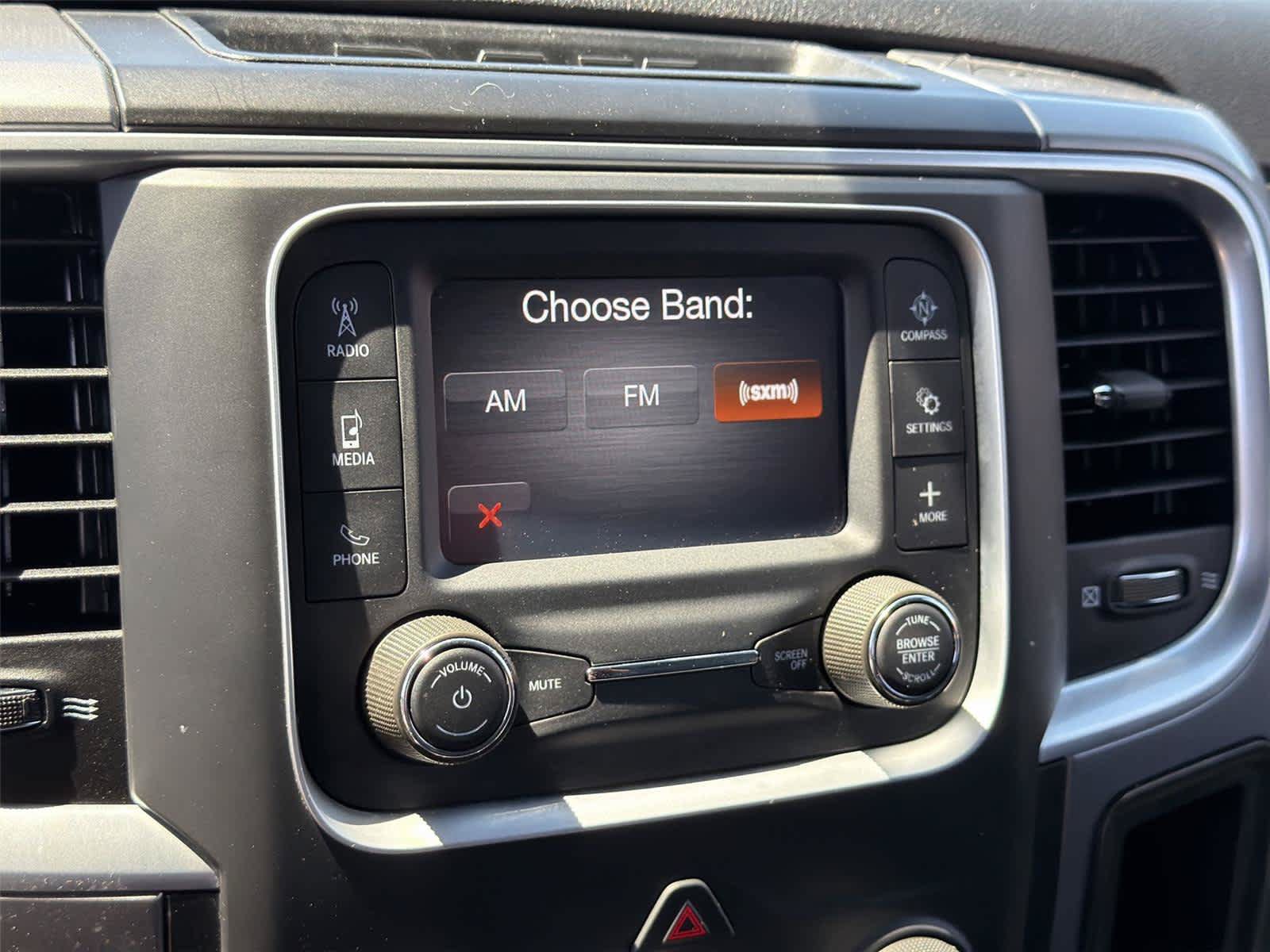 Used 2024 RAM 1500 Warlock AWD/4WD image 17