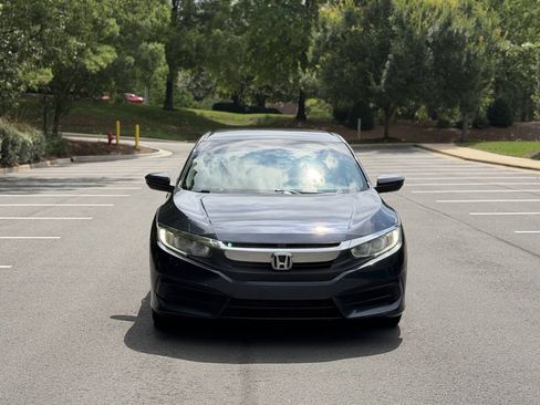 Used 2018 Honda Civic LX image 2