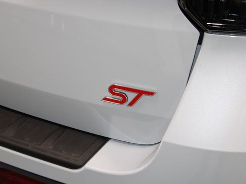 New 2026 Ford Explorer ST AWD/4WD image 13