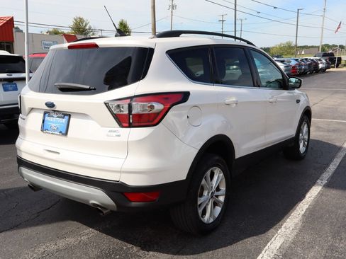 Used 2018 Ford Escape SEL AWD/4WD image 5