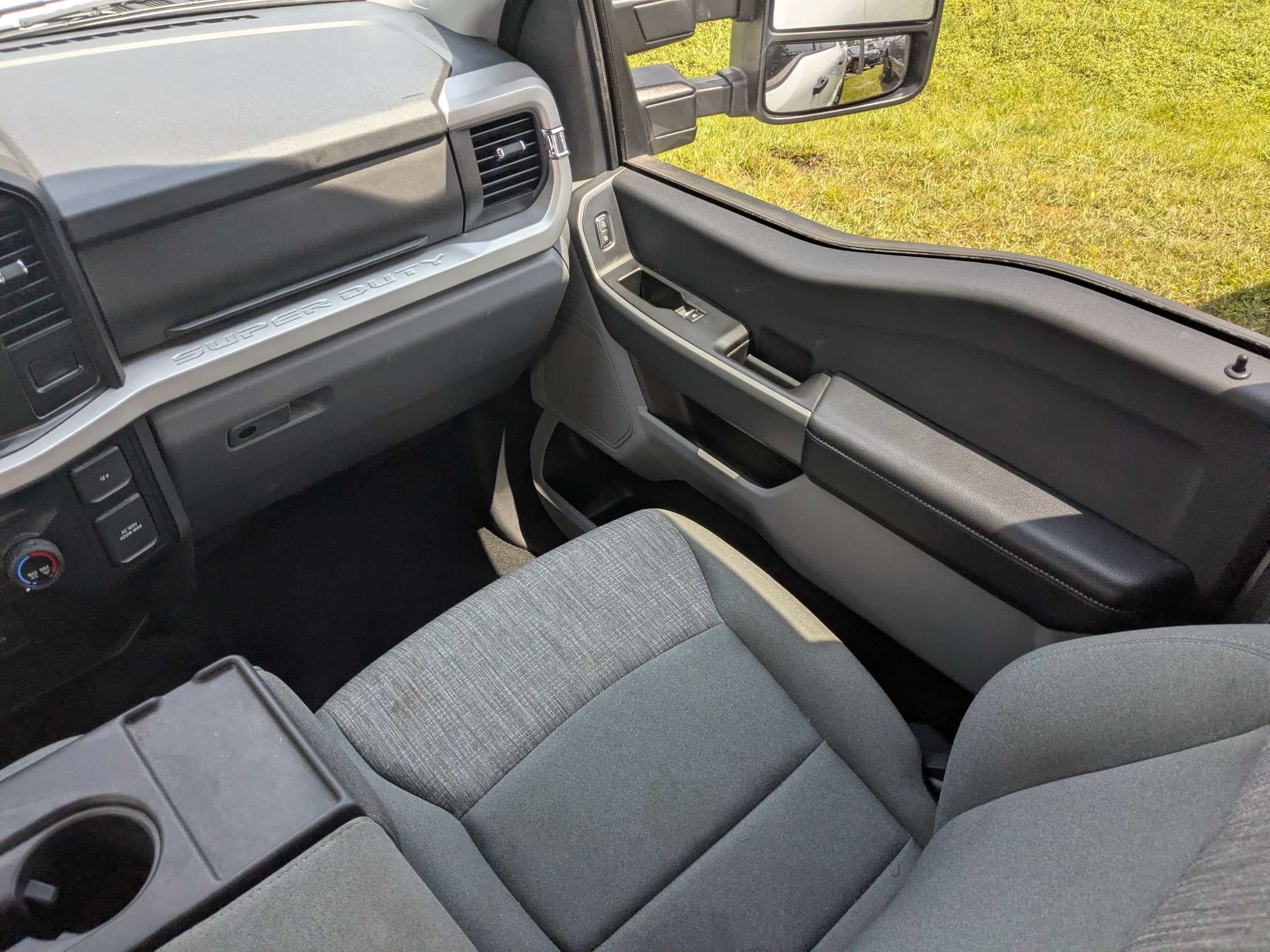 Used 2024 Ford F250 XLT AWD/4WD image 20
