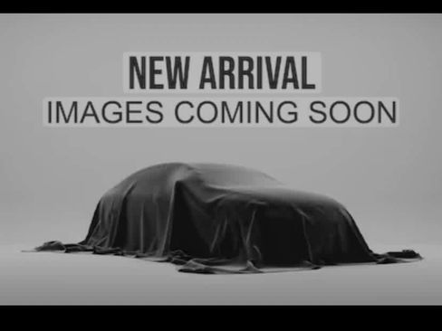 Used 2024 Chevrolet Silverado 1500 High Country w/ High Country Premium Package AWD/4WD image 3