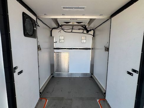 Used 2024 Ford E-350 and Econoline 350 Super Duty w/ Power Windows & Locks Group RWD image 20