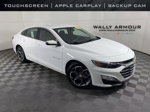 Used 2024 Chevrolet Malibu LT image 1