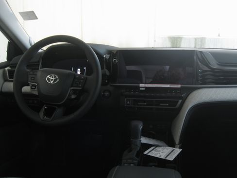 New 2026 Toyota Camry XLE AWD/4WD image 2