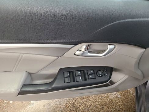 Used 2014 Honda Civic EX-L image 9