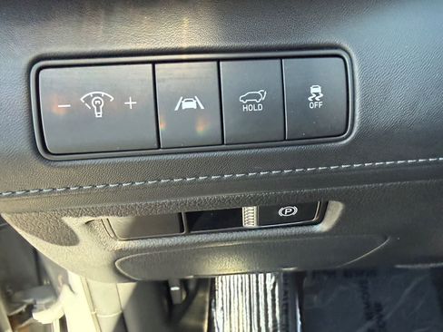 Used 2023 Hyundai Santa Fe Limited AWD/4WD image 17