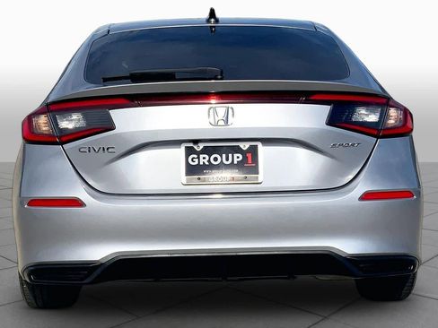 Used 2025 Honda Civic Sport image 5