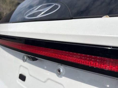 Used 2023 Hyundai Tucson Limited w/ Cargo Package image 13