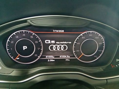 Used 2018 Audi Q5 Prestige w/ Prestige Package AWD/4WD image 11
