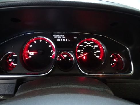 Used 2016 GMC Acadia SLE AWD/4WD image 15