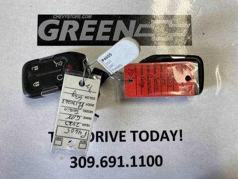 Used 2023 GMC Terrain SLE w/ Driver Convenience Package AWD/4WD image 25