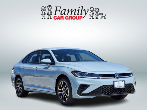 New 2026 Volkswagen Jetta Sport image 2