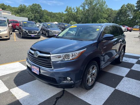 Used 2016 Toyota Highlander Limited Platinum AWD/4WD image 5