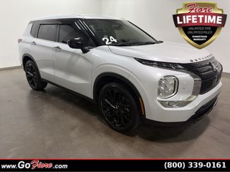 Used 2024 Mitsubishi Outlander SE Black Edition AWD/4WD video 1