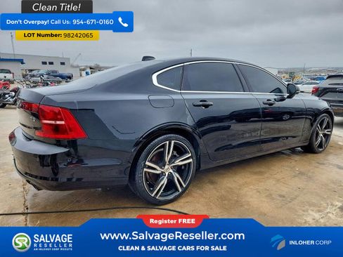 Used 2018 Volvo S90 T5 Momentum w/ Convenience Package image 4