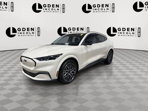 Used 2025 Ford Mustang Mach-E Premium image 4