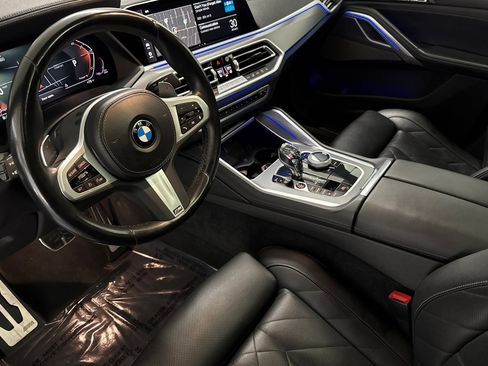 Used 2023 BMW X6 xDrive40i w/ Executive Package image 4