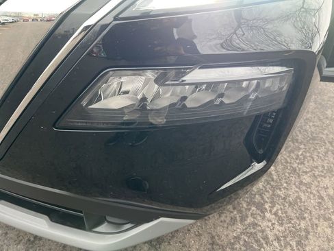 Certified 2023 Nissan Rogue S image 30