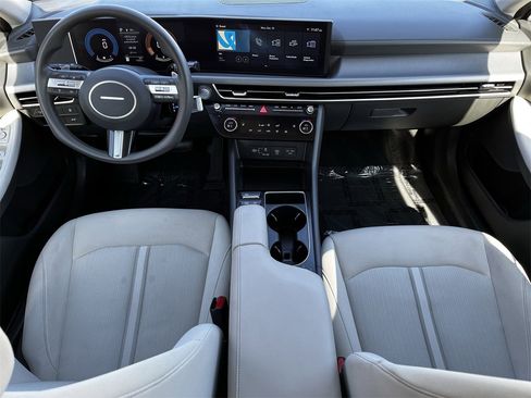 Used 2025 Hyundai Sonata SEL image 9