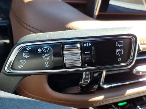 Certified 2022 Lincoln Nautilus Reserve image 48