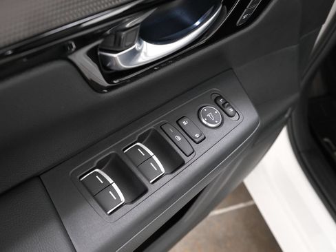 Used 2026 Honda CR-V Sport Touring image 28