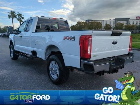 Used 2025 Ford F350 XLT w/ FX4 Off-Road Package image 7