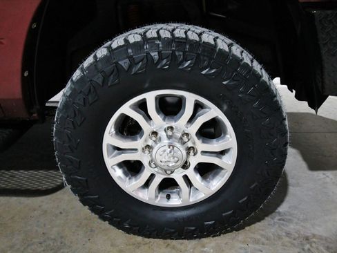 Used 2015 RAM 2500 Tradesman w/ Chrome Appearance Group AWD/4WD image 18