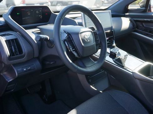 Used 2024 Toyota bZ4X XLE image 21