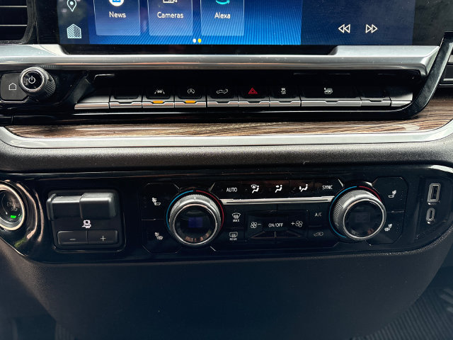 Certified 2025 Chevrolet Silverado 1500 LT AWD/4WD image 33