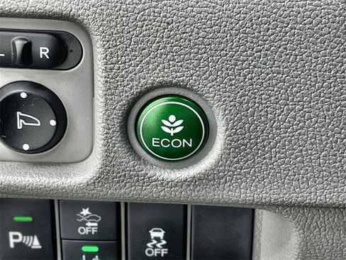 Used 2019 Honda Pilot Touring image 21