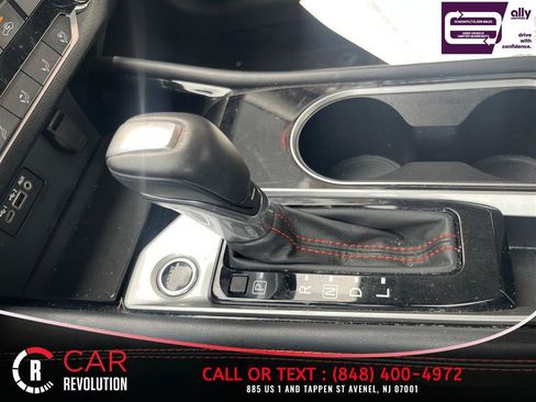 Used 2025 Nissan Altima 2.5 SR FWD image 19