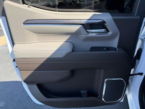 Used 2022 Chevrolet Silverado 1500 LTZ w/ LTZ Premium Texas Edition image 34