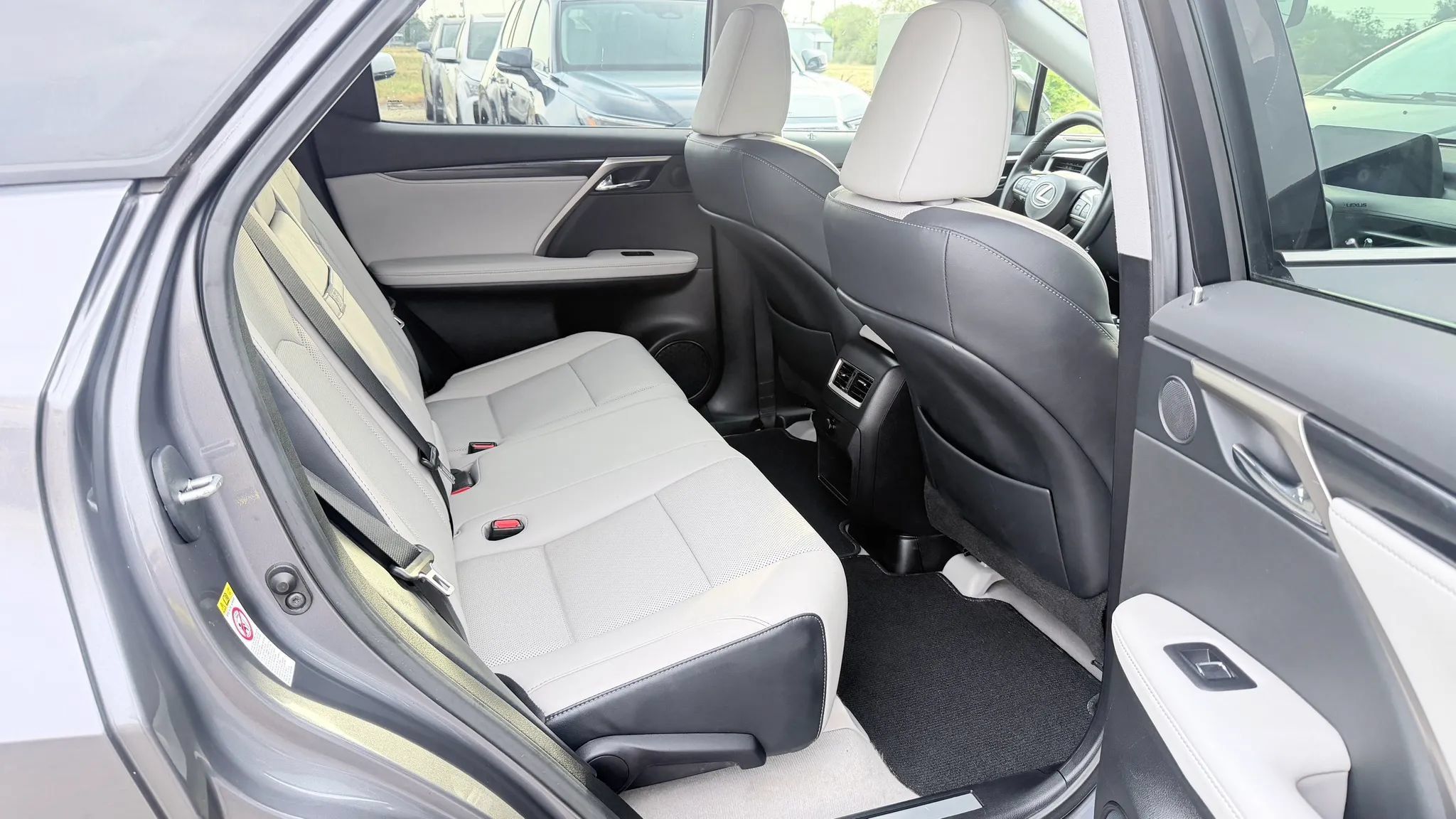 Used 2016 Lexus RX 350 AWD w/ Accessory Package image 13