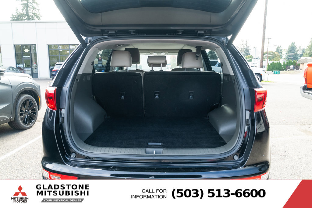 Used 2017 Kia Sportage EX w/ EX Technology Package AWD/4WD image 8
