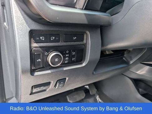 Used 2024 Ford F350 Lariat w/ Lariat Ultimate Package AWD/4WD image 18