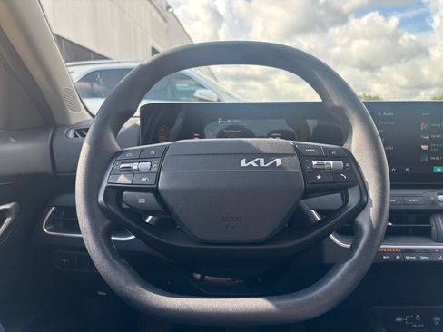 Used 2026 Kia K4 FWD image 26