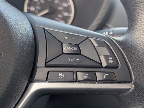 Used 2023 Nissan Sentra SV image 17