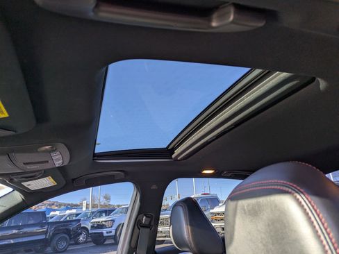 Used 2018 INFINITI Q50 Red Sport 400 w/ Sensory Package (Sport) image 16