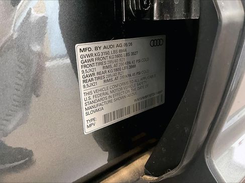 New 2026 Audi SQ7 Prestige AWD/4WD image 18