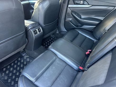 Used 2017 Nissan Maxima 3.5 SV image 14