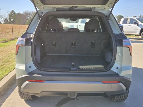 New 2026 Chevrolet Equinox LT w/ Safety and Technology Package image 7