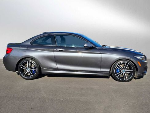 Used 2018 BMW M240i Coupe RWD image 2